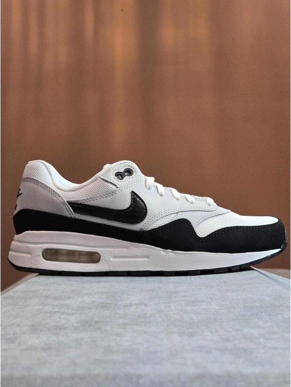 Nike Air Max 1 White/Black/Pure Platinum (DZ3307-106)  6Y 7.5W